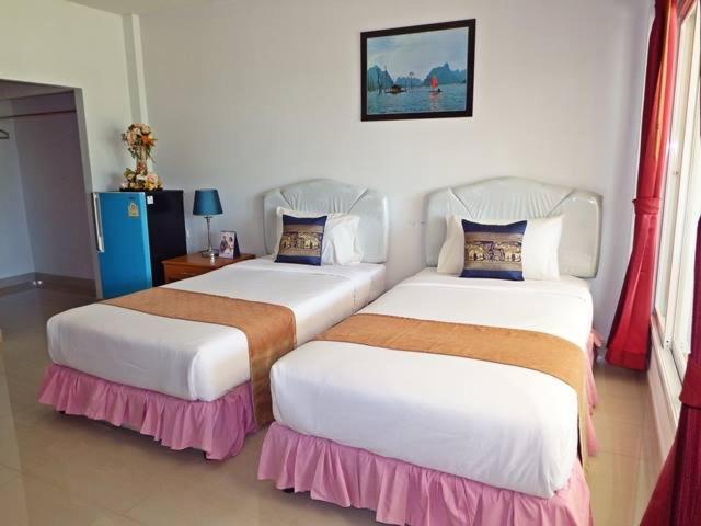 Had Lamae Resort Ban Pak Nam Lamae Exterior photo